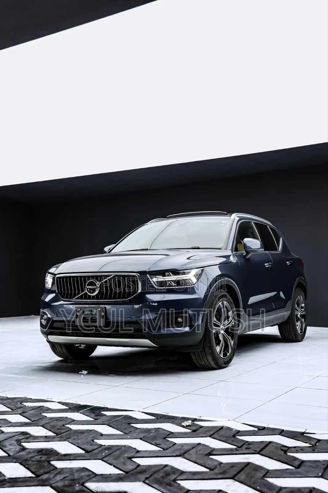 Volvo XC40 T5 Petrol AWD 2019 Blue