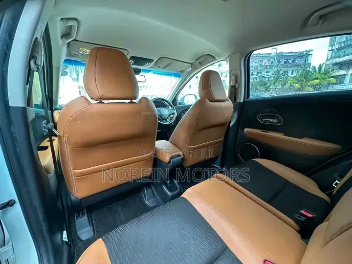 Honda Vezel 1.5 2WD 2019 White