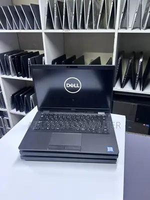 Laptop Dell Latitude 7390 16GB Intel Core i7 SSD 256GB