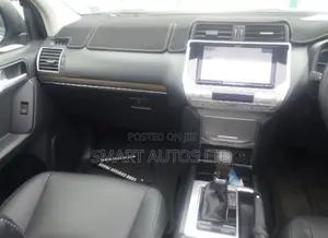 Toyota Land Cruiser Prado 2.8 2022 Gray
