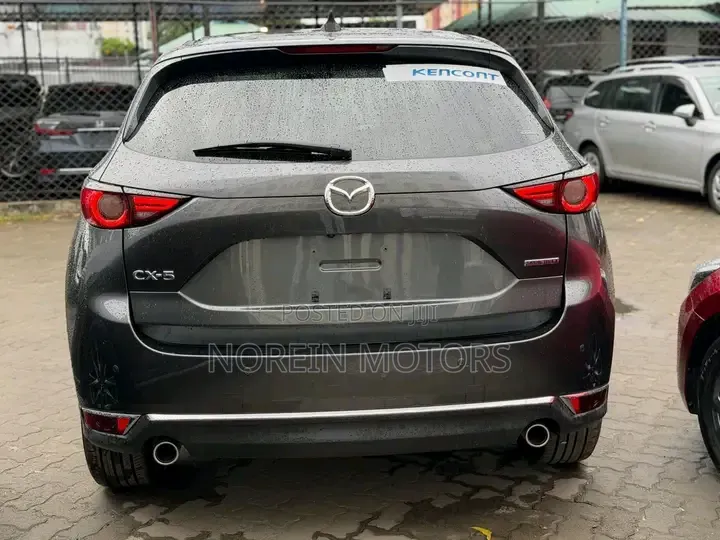 Mazda CX-5 2.2 Diesel FWD 2021 Gray