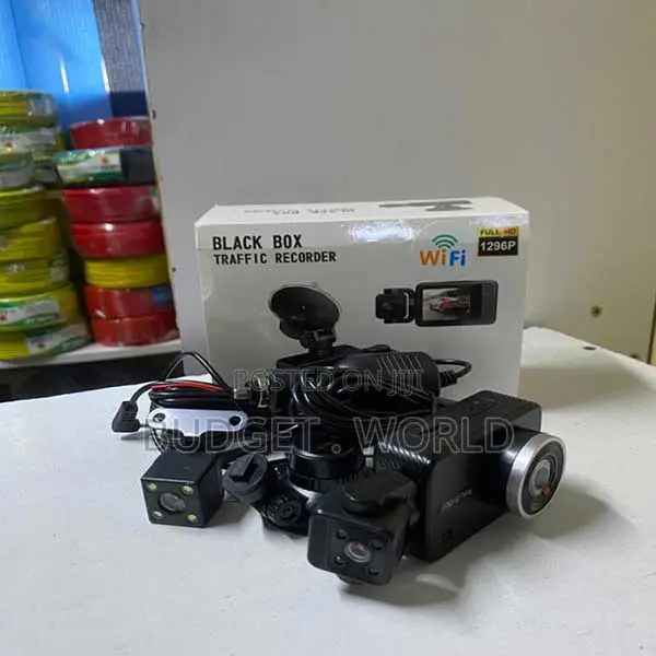 1296P Dash Cam 3 in 1 Advanced Front, Inside and Rear) View Cam