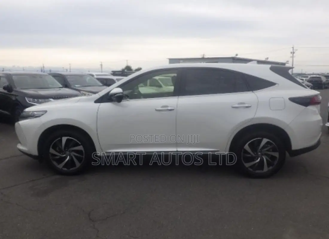 Toyota Harrier 2020 White