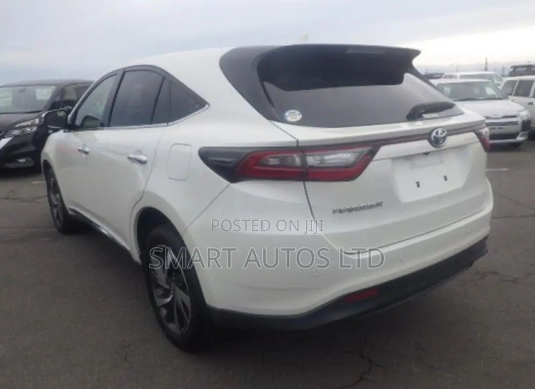 Toyota Harrier 2020 White