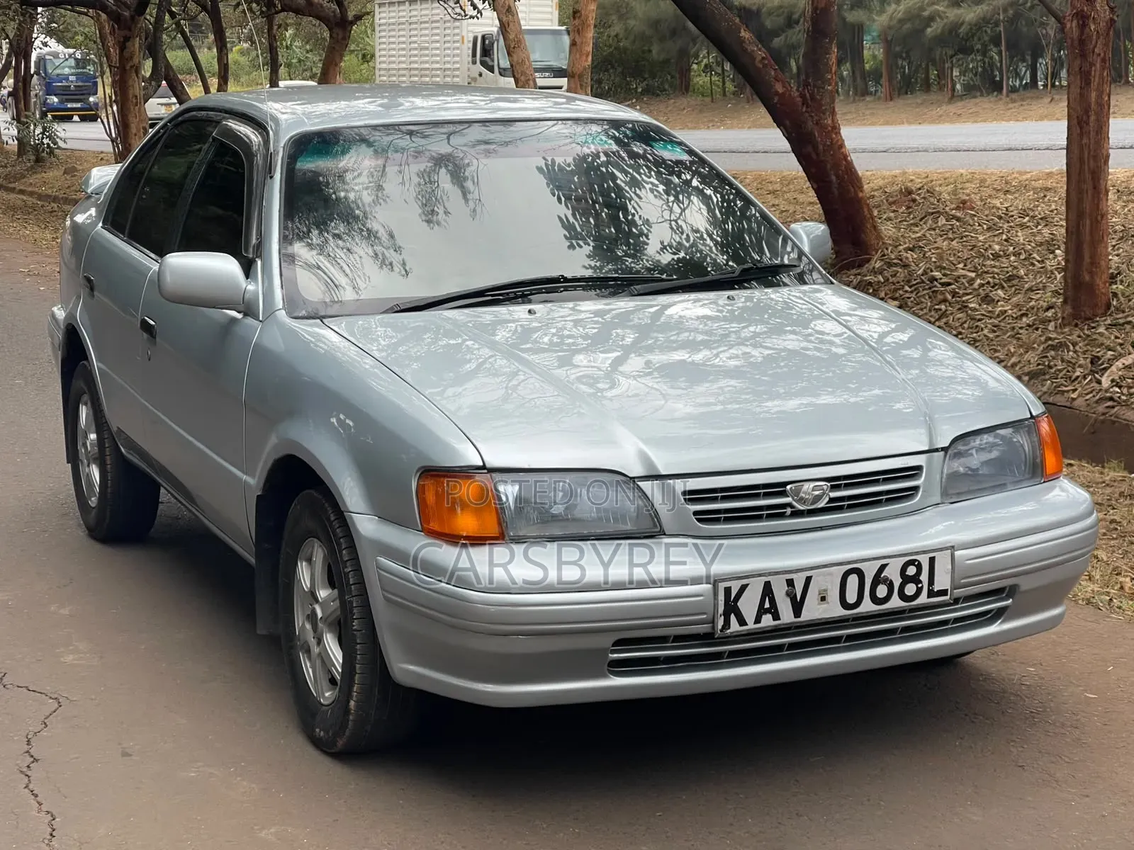 Toyota Corsa 2000 Silver