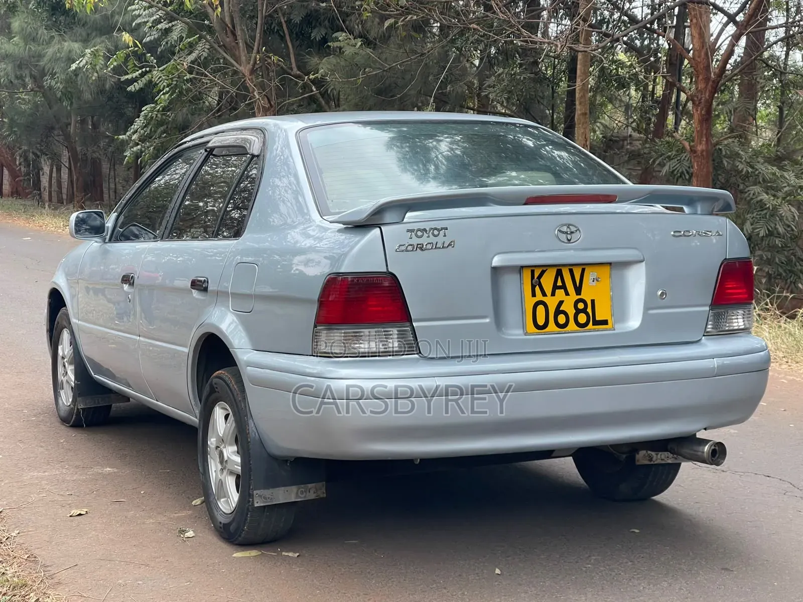 Toyota Corsa 2000 Silver