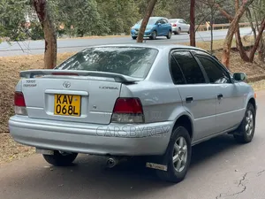 Toyota Corsa 2000 Silver