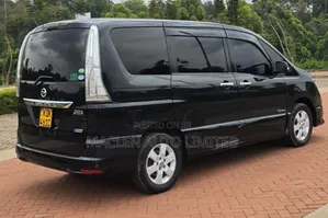 Nissan Serena 2016