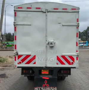 Mitsubishi Canter 2017 Model