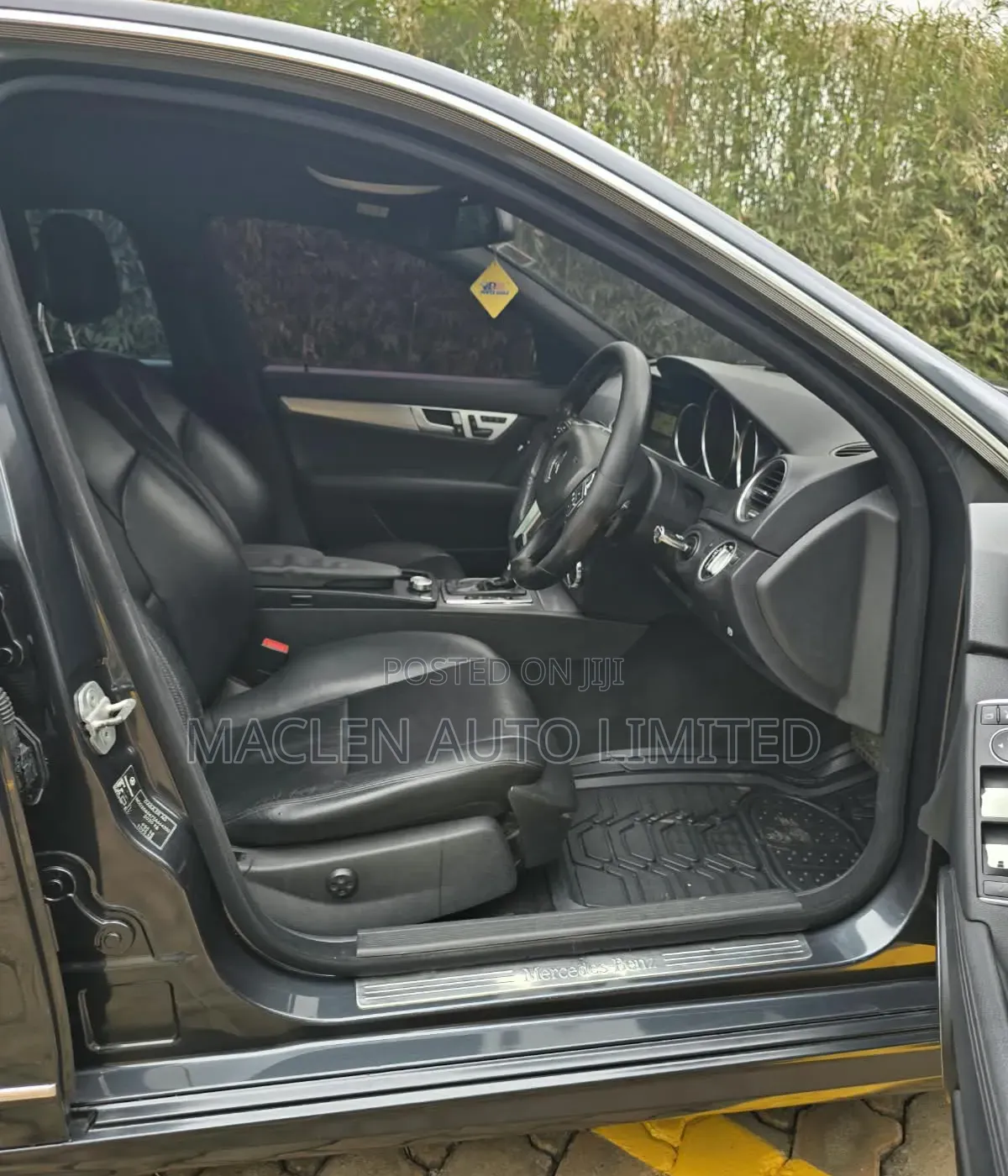 Mercedes-Benz C250 2013 Black