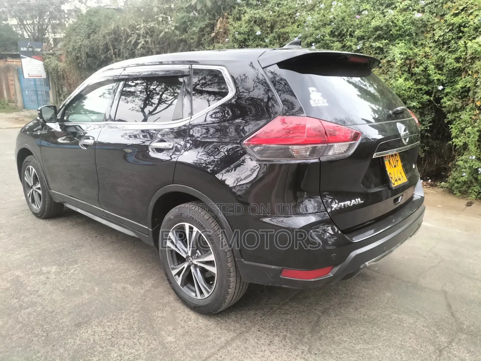 Nissan X-Trail 2.0 Petrol AWD 2018 Black