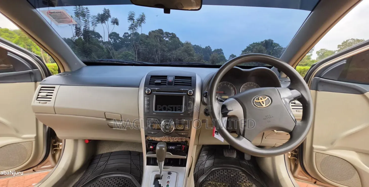 Toyota Axio 2006 Gold