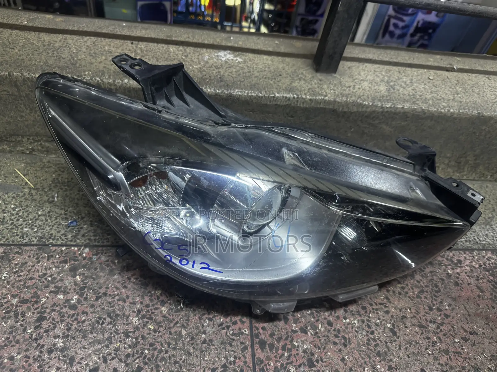 Mazda CX-5 2012 Headlights Xenon