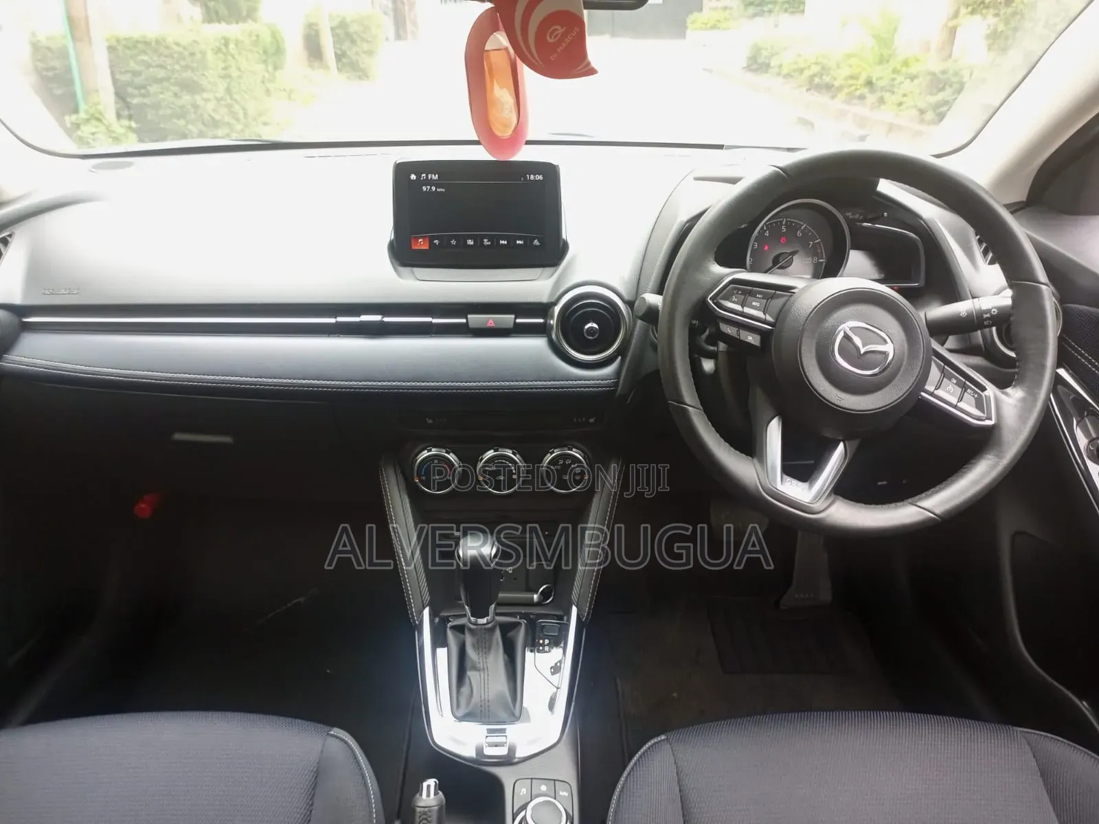 Mazda 2 2019 Gray