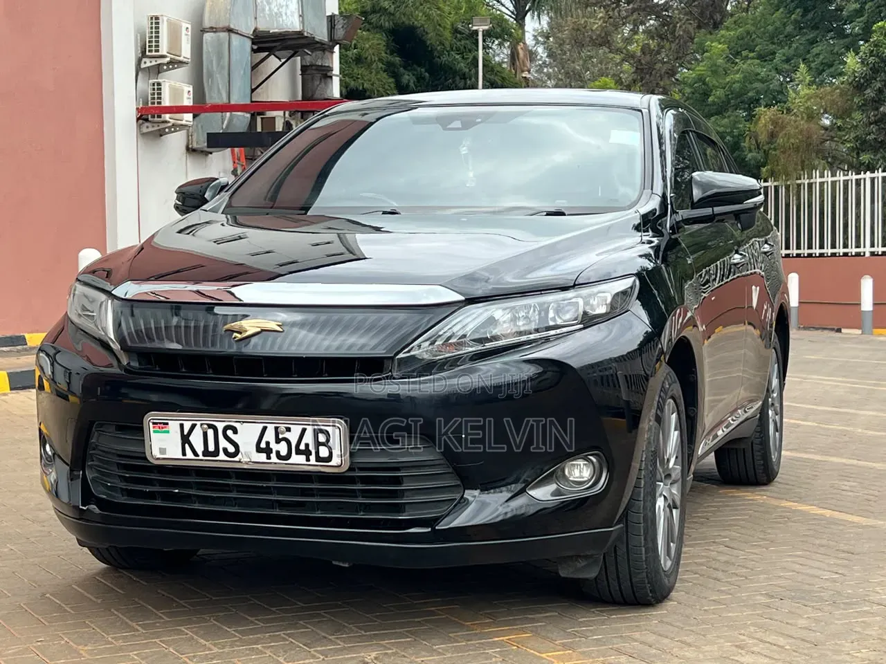 Toyota Harrier 2017 Matt Black