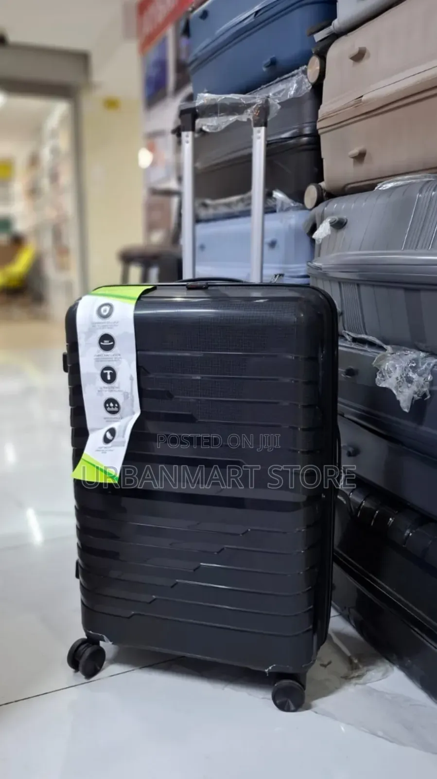 Large 69CM Rubber Suitcase With 360° Spinning Wheels