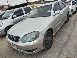 Toyota Mark II 2004 Silver