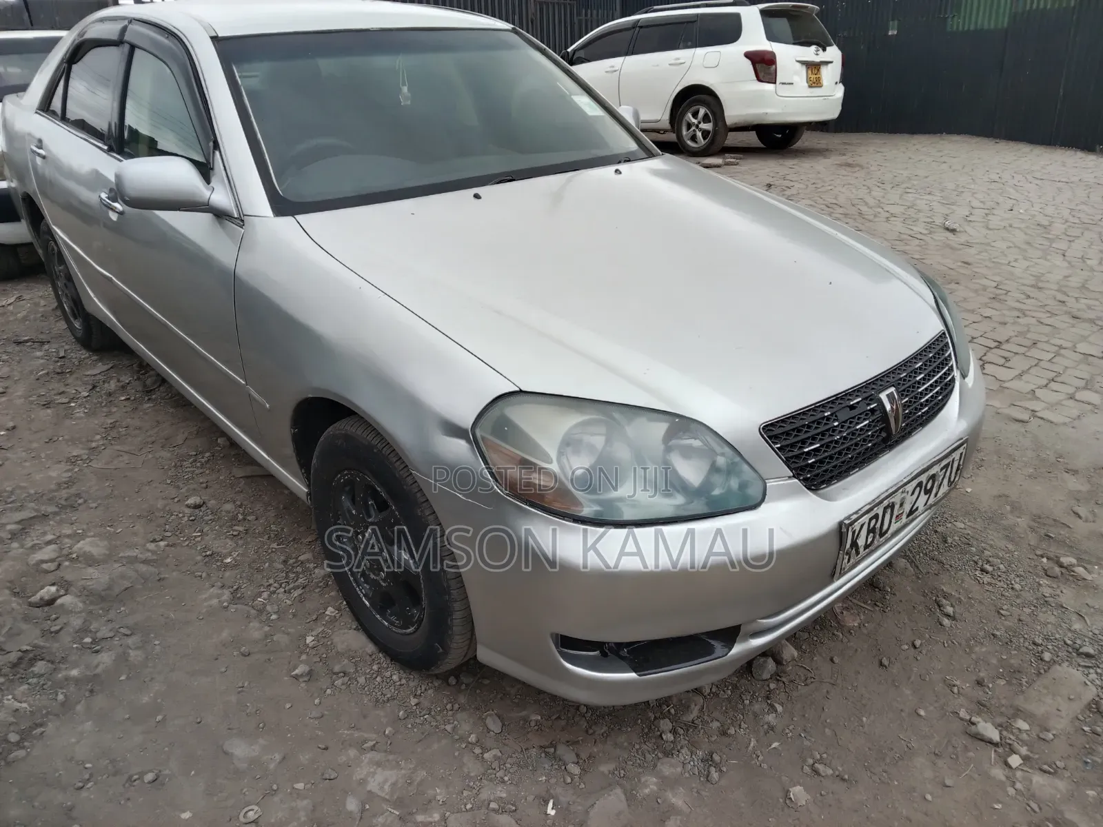 Toyota Mark II 2004 Silver