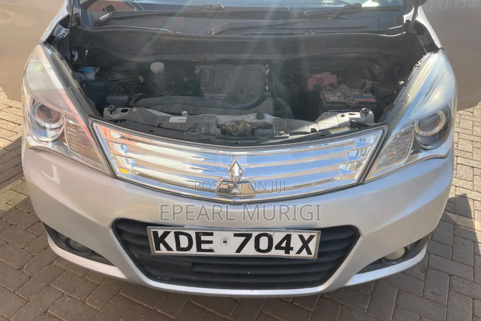 Suzuki Solio 2015 Silver