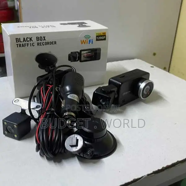 Powerful 3- Cam Full HD Front Rear Interior Three Lens Car Dashboard