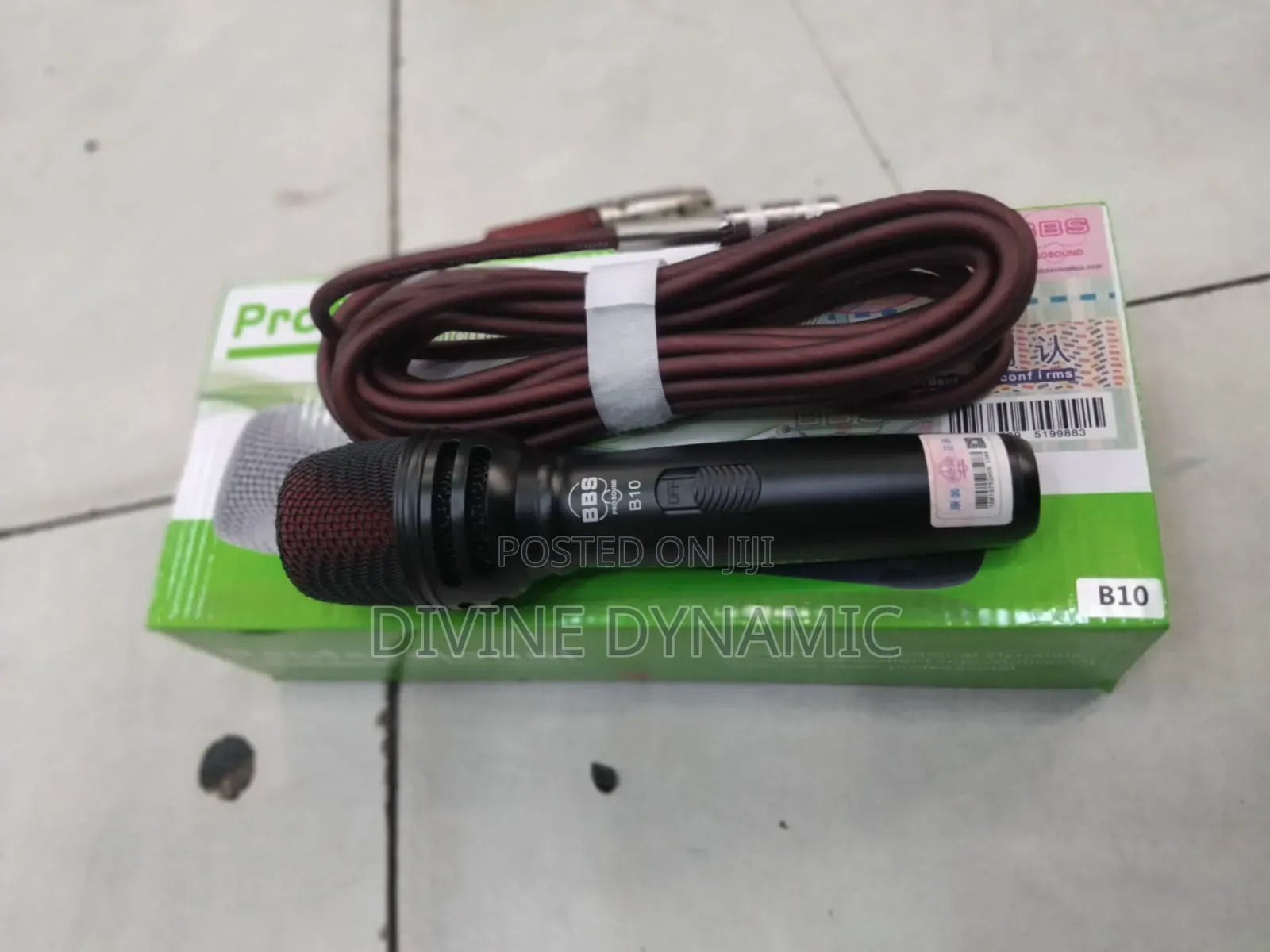 Corded Microphone B 10