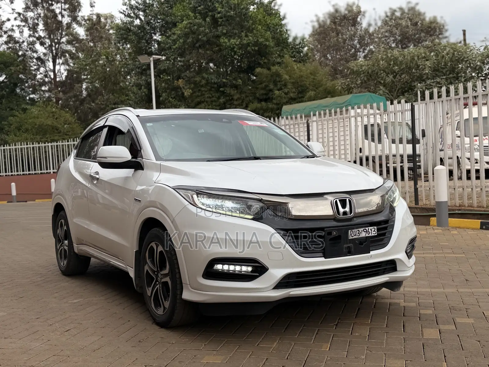 Honda Vezel 1.5 Hybrid 2WD 2019 White
