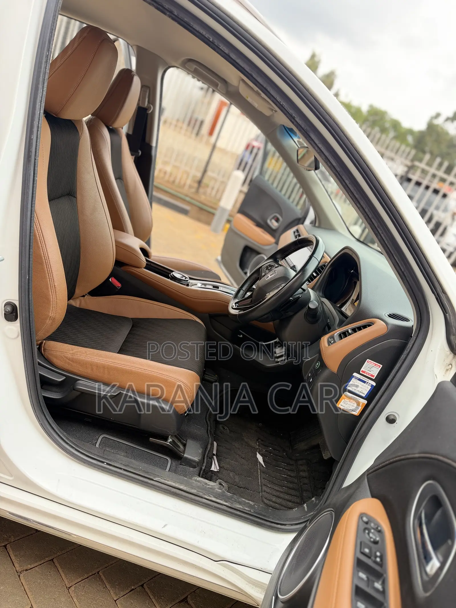 Honda Vezel 1.5 Hybrid 2WD 2019 White