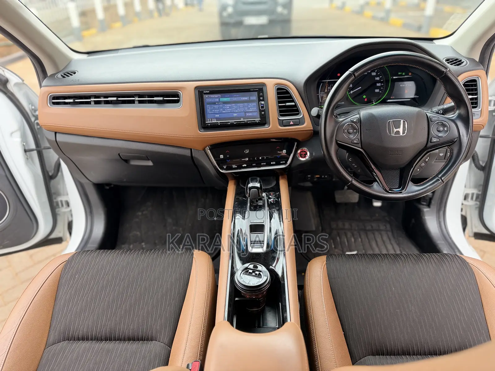 Honda Vezel 1.5 Hybrid 2WD 2019 White