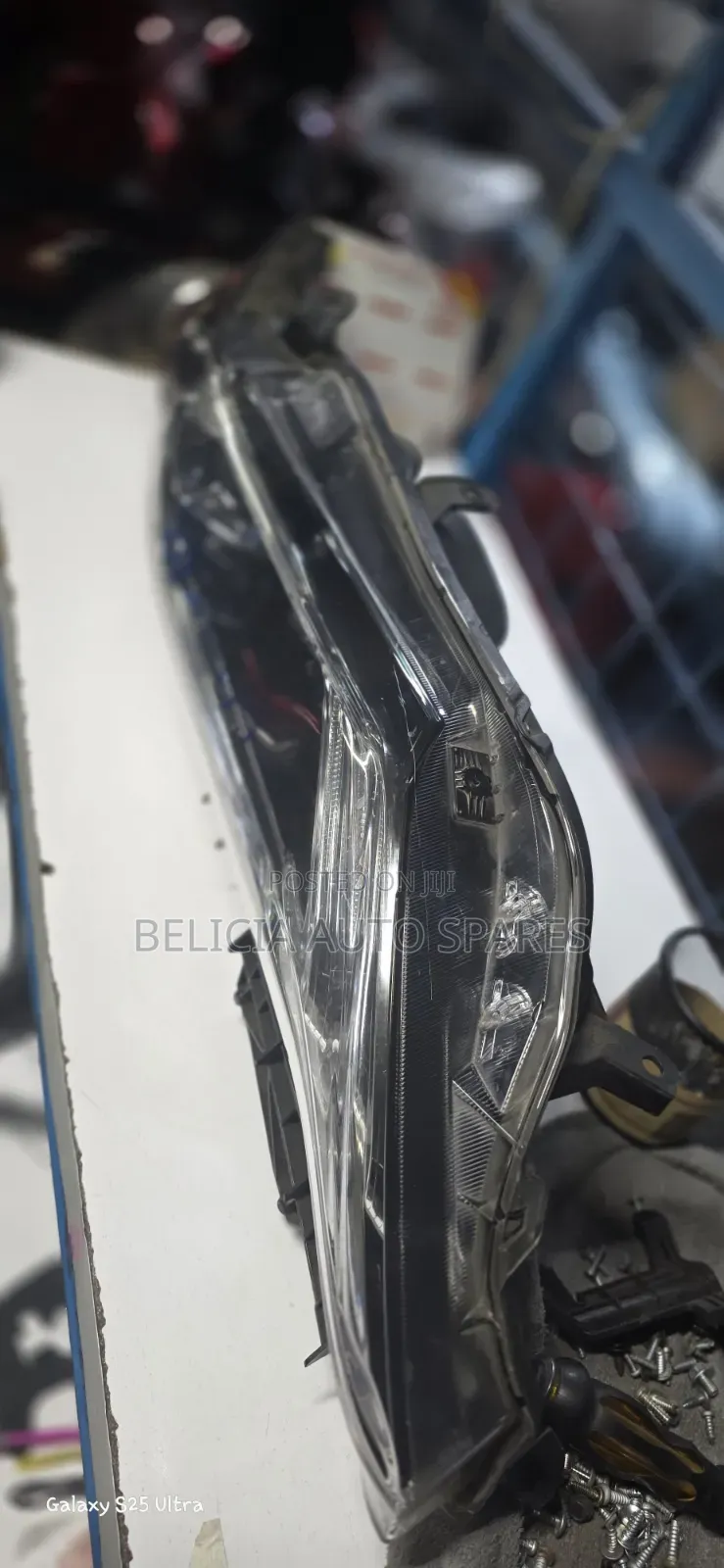 Harrier Headlight