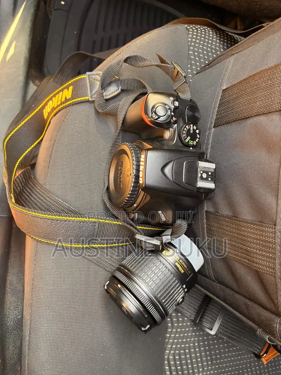 Nikon D 3500