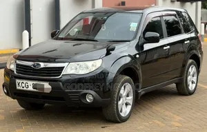 Subaru Forester 2010 Black