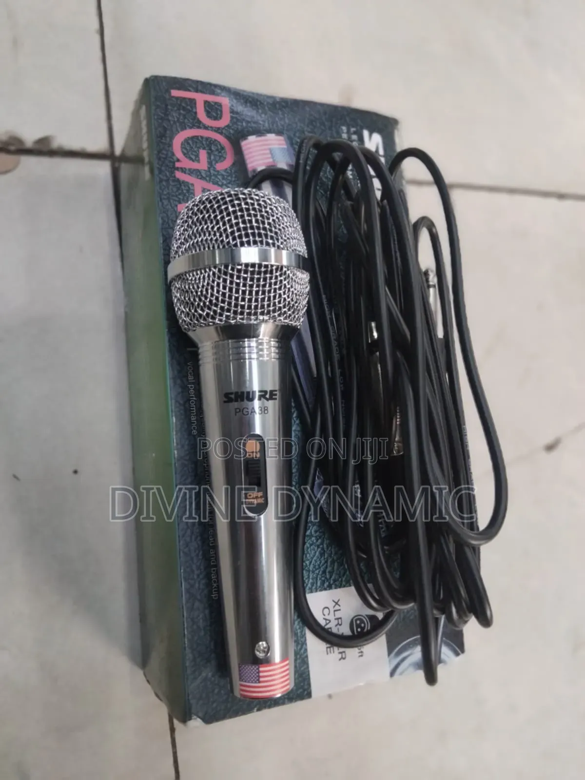 Shure Corded Microphone PGA38