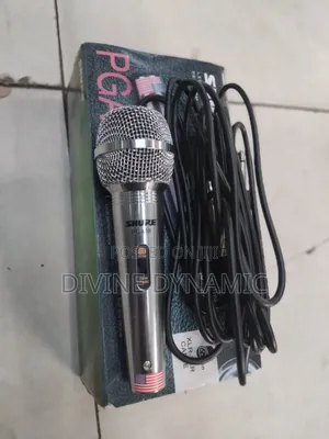 Shure Corded Microphone PGA38