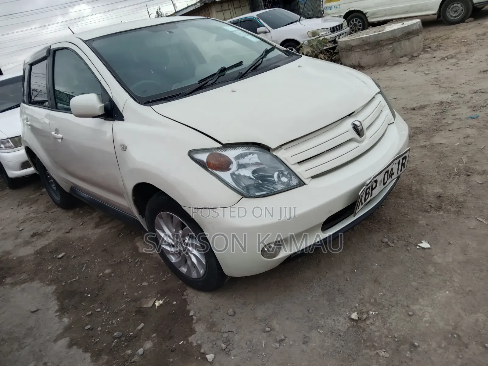 Toyota IST 2004 White