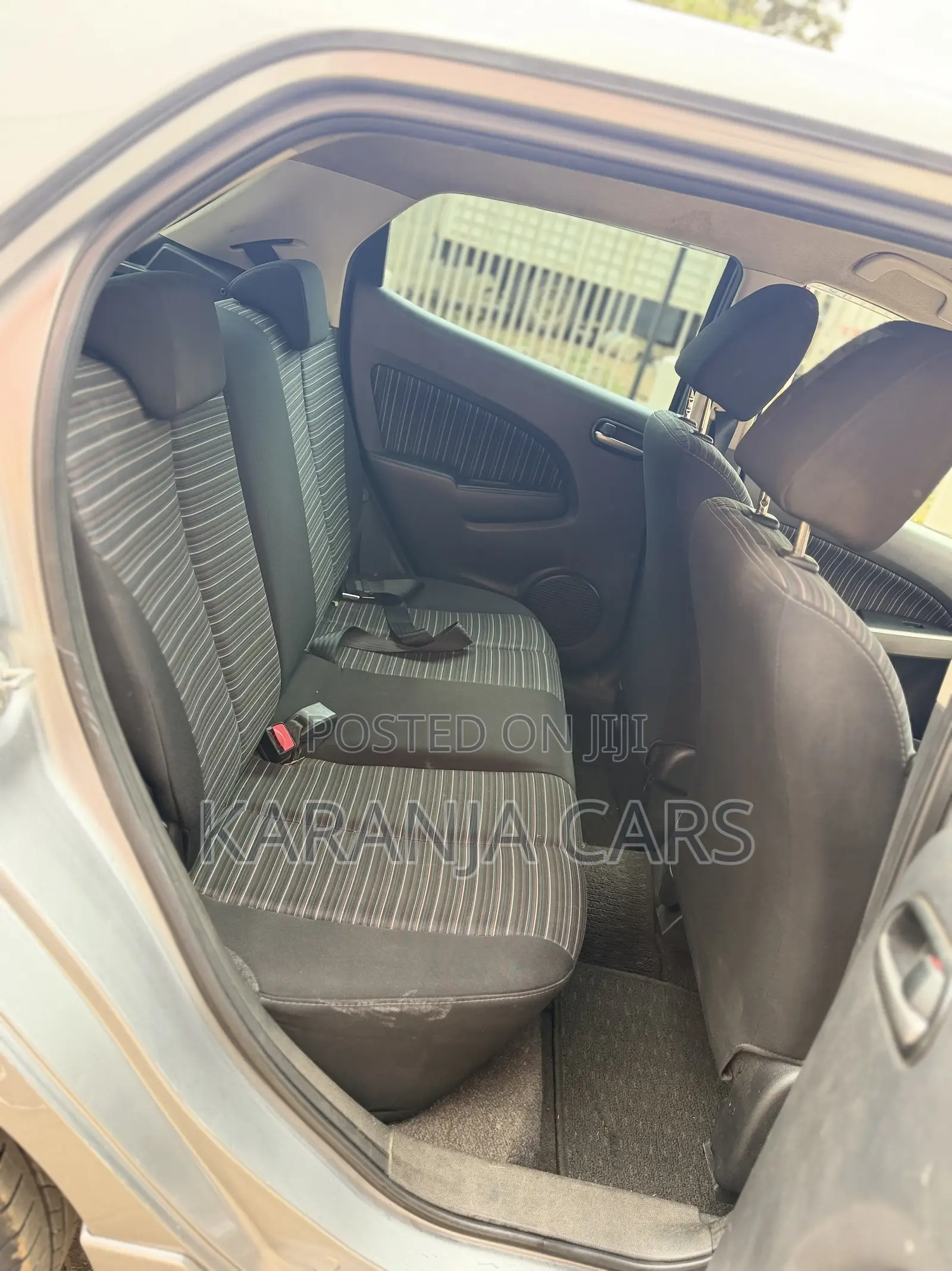Mazda Demio 2009 Silver