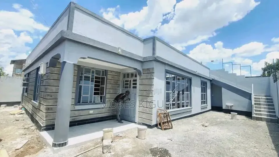 3bdrm Bungalow in Matangi, Kimbo for rent