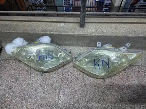 Toyota IST Xenon Headlights 2005