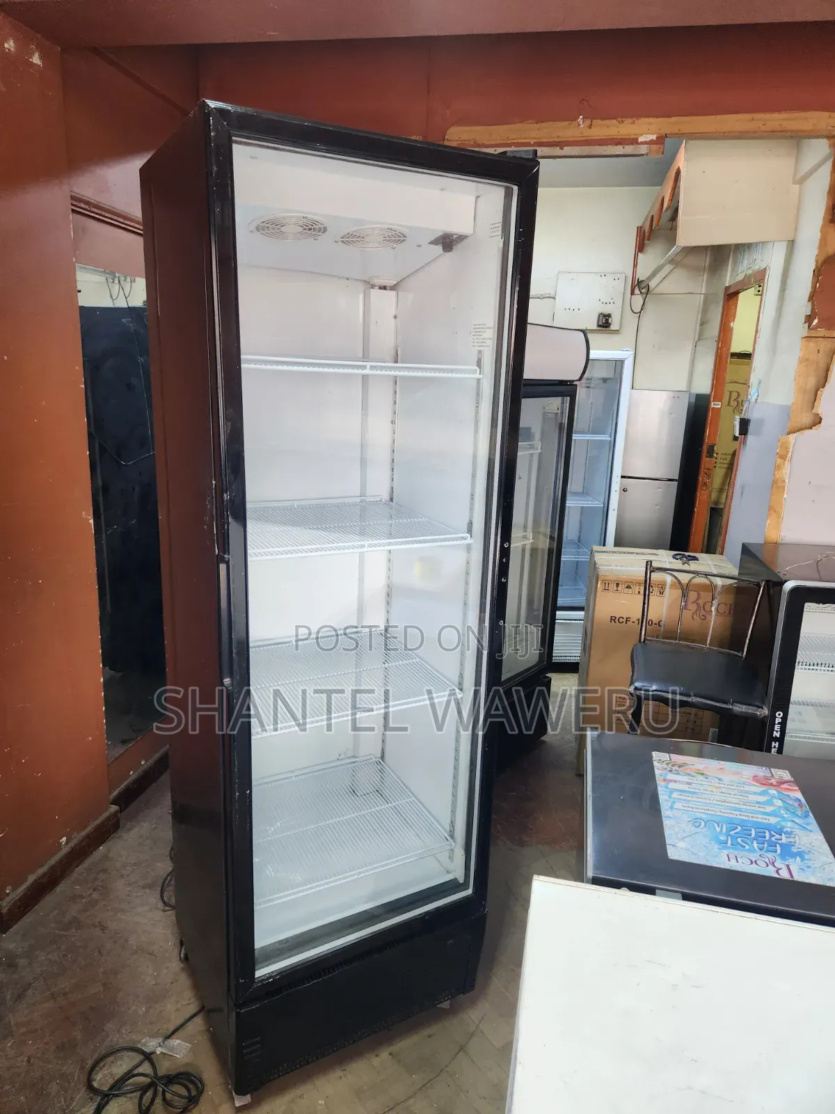 Commercial Display Chiller/600litres