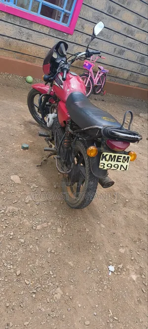 Bajaj Boxer 150 UG 2018 Red