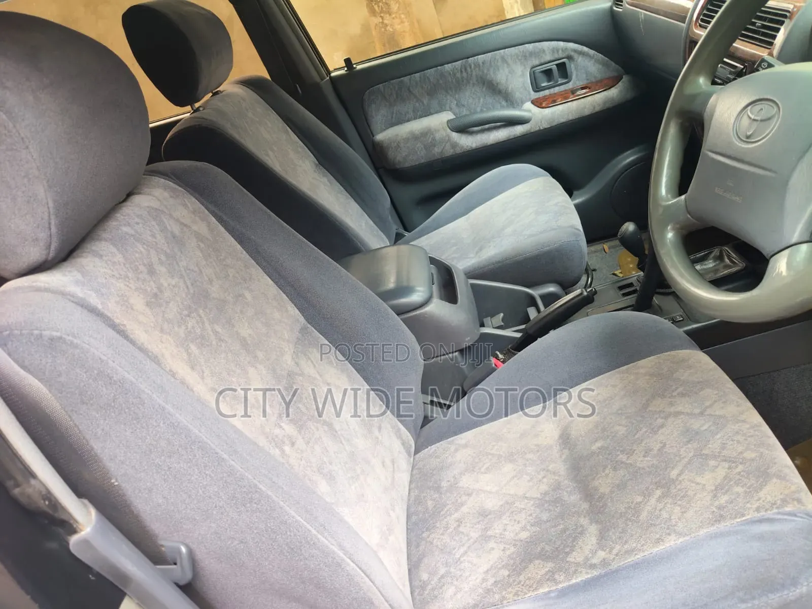 Toyota Land Cruiser Prado 2001 Silver