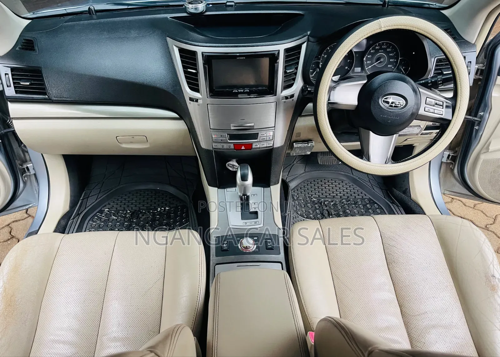 Subaru Legacy 2011 Silver