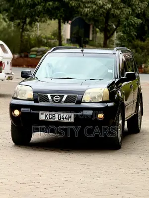Nissan X-Trail 2.0 2007 Black