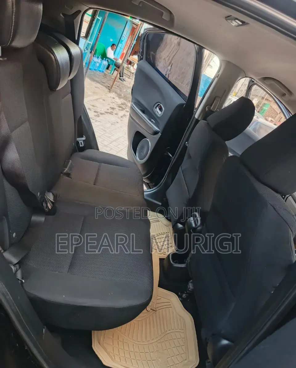 Honda Vezel 1.5 2WD 2015 Black