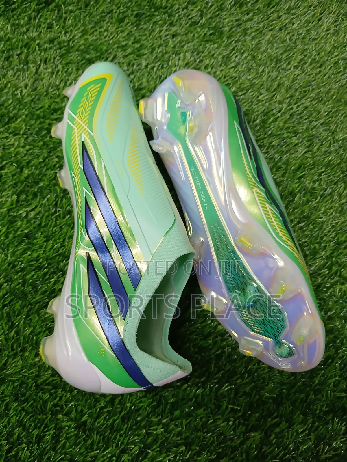 Adidas F50 Laceless Football Boots in Baby Sizes 36-39