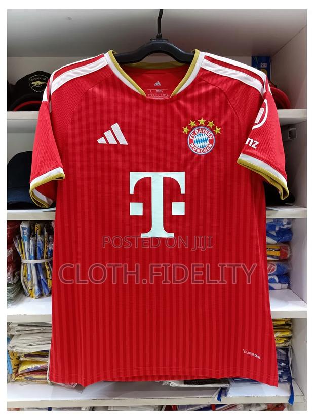 Bayern Munich Home Kit 26/27. - thumbnail 2