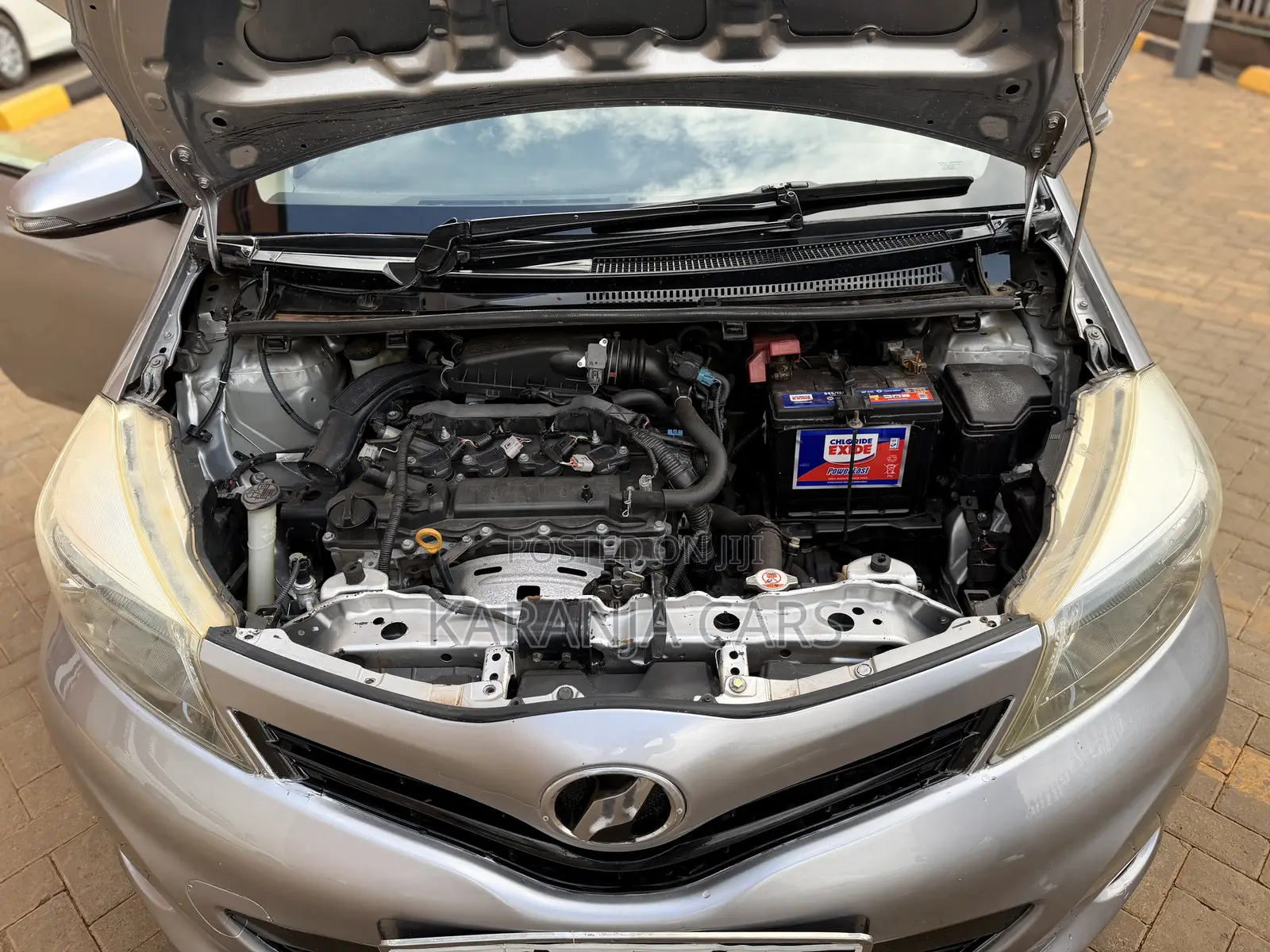 Toyota Vitz 1.3 FWD 5dr 2013
