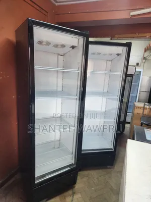 Newly Used Exuk Display Fridge 600litres