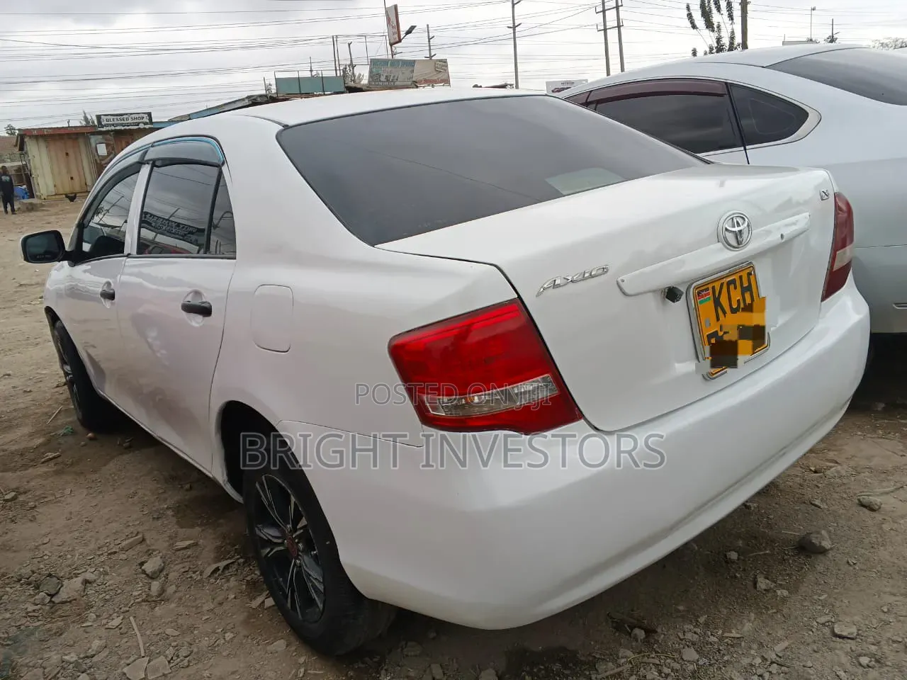 Toyota Axio 2011 White