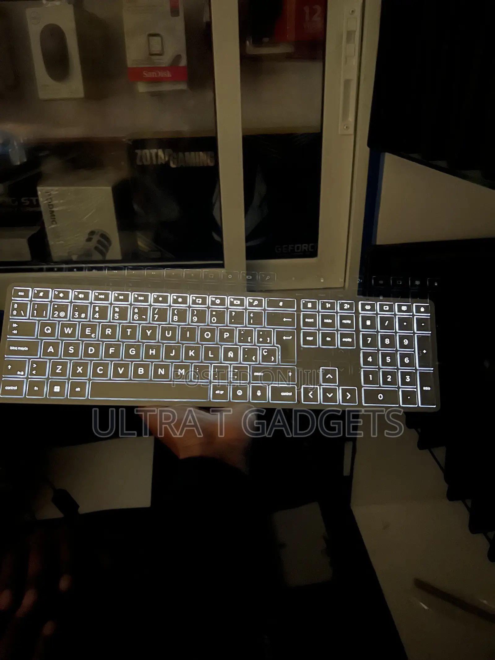 Brand New HP 970 Programmable Wireless Keyboard