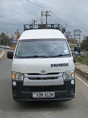Toyota HiAce 2016 White